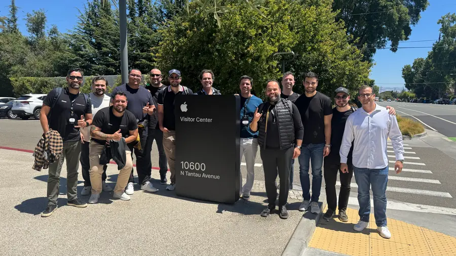 Grupo da rede no Apple Visitor Center, em Cupertino